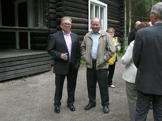 Matti Termala kertoi puheenjohtajalle tulevan kesän kauniista ilmoista